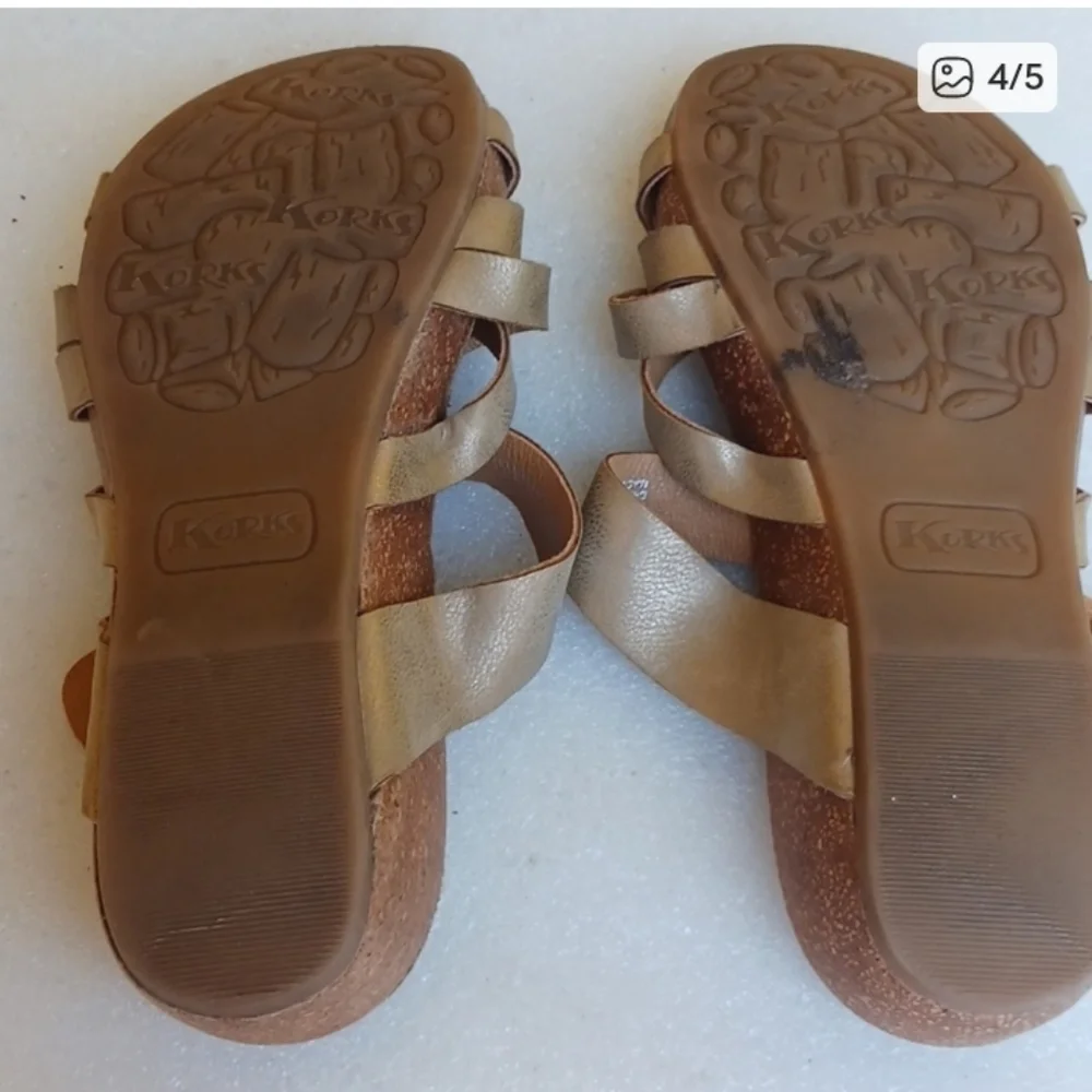 Korks Kork-Ease Gold Strappy Women's Sandals Size 6